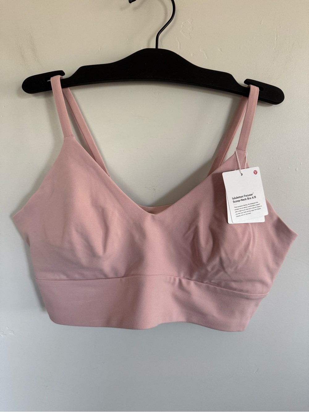 NWT Lululemon Focuser Scoop-Neck Bra *Light Support, A/B Cup Size XL